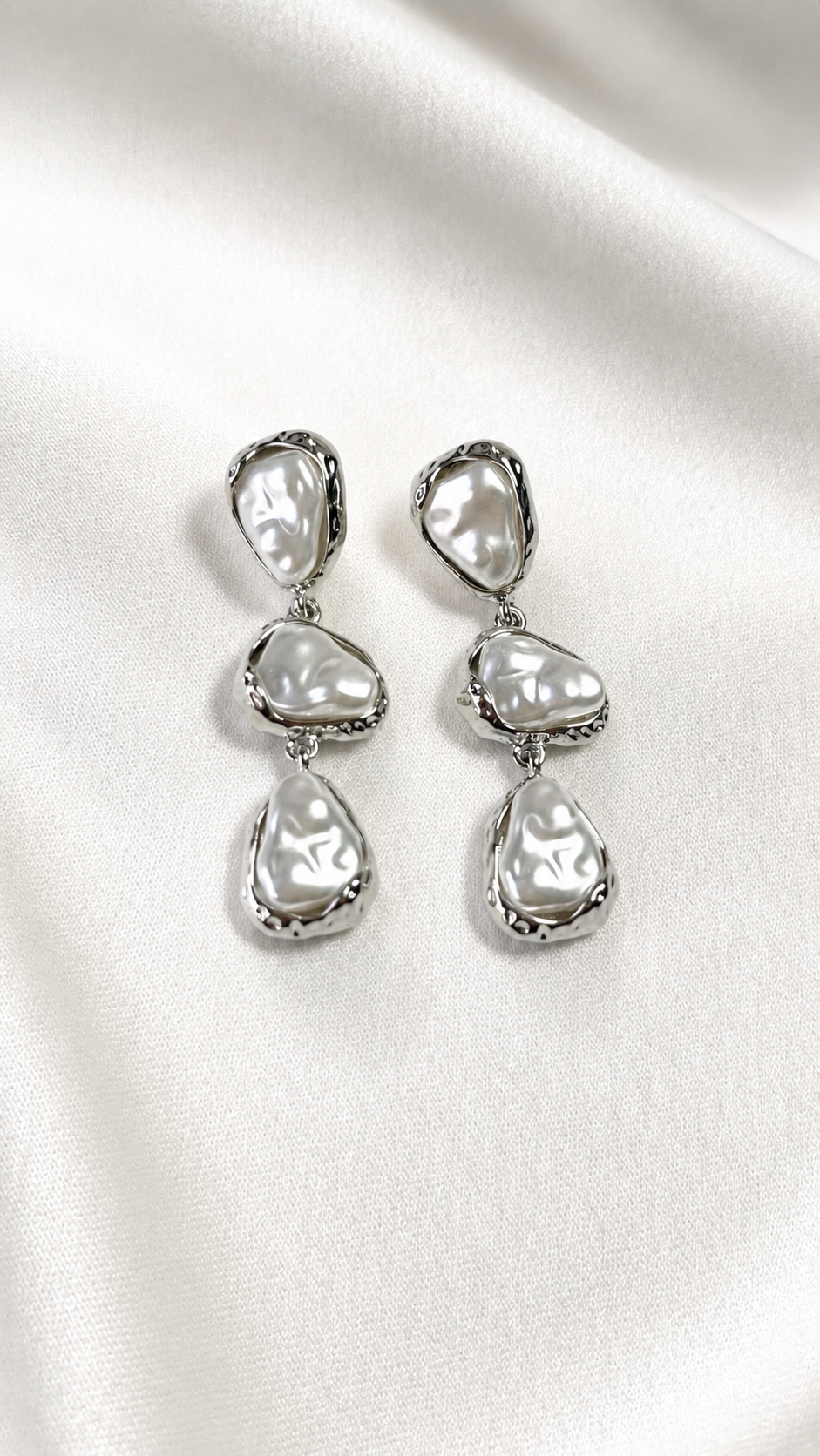 Molten Pearl Drop Earrings