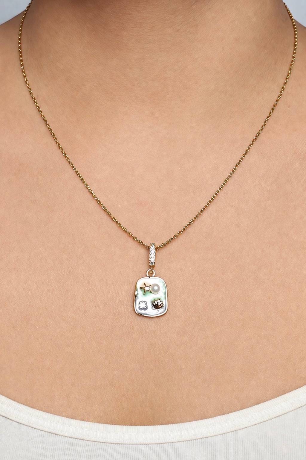 Coralia Necklace