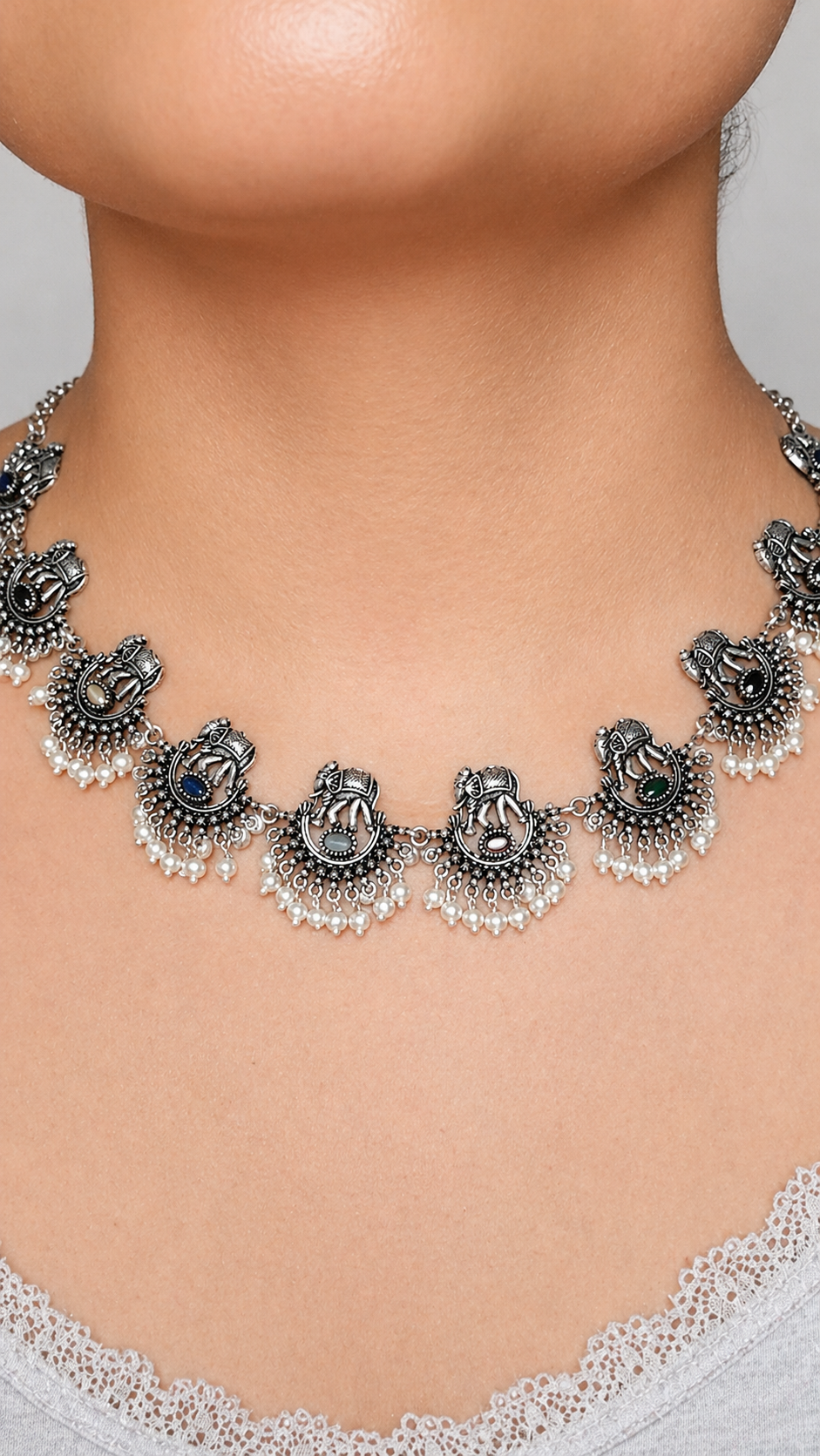 Gajraaj Pearl Set