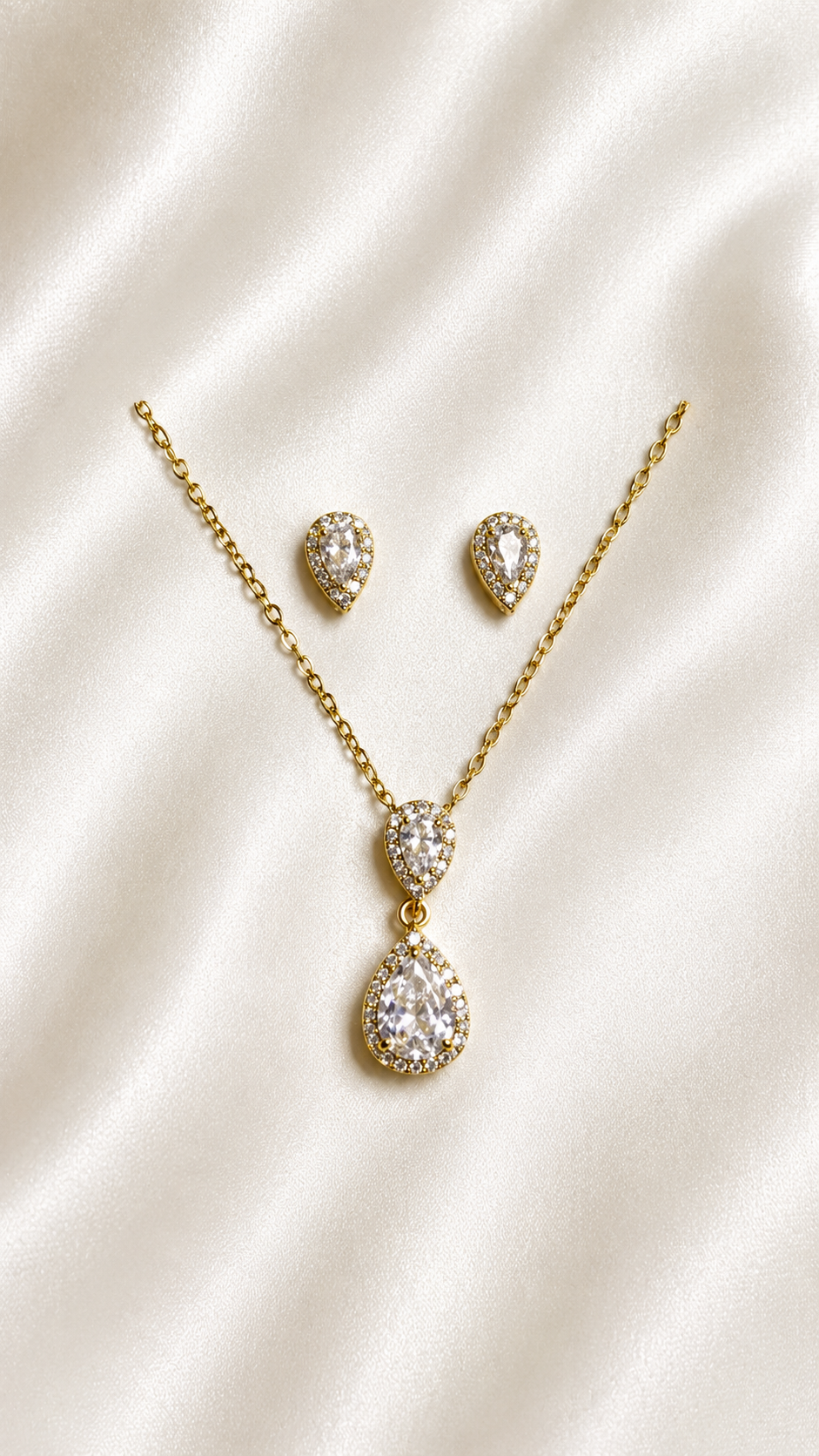 Belle Teardrop Set