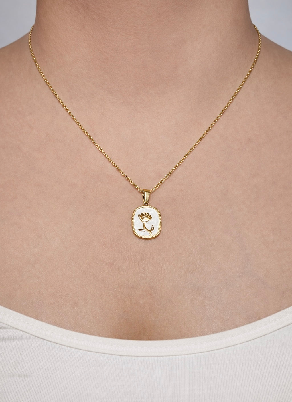 Roselle Engraved Medallion Necklace