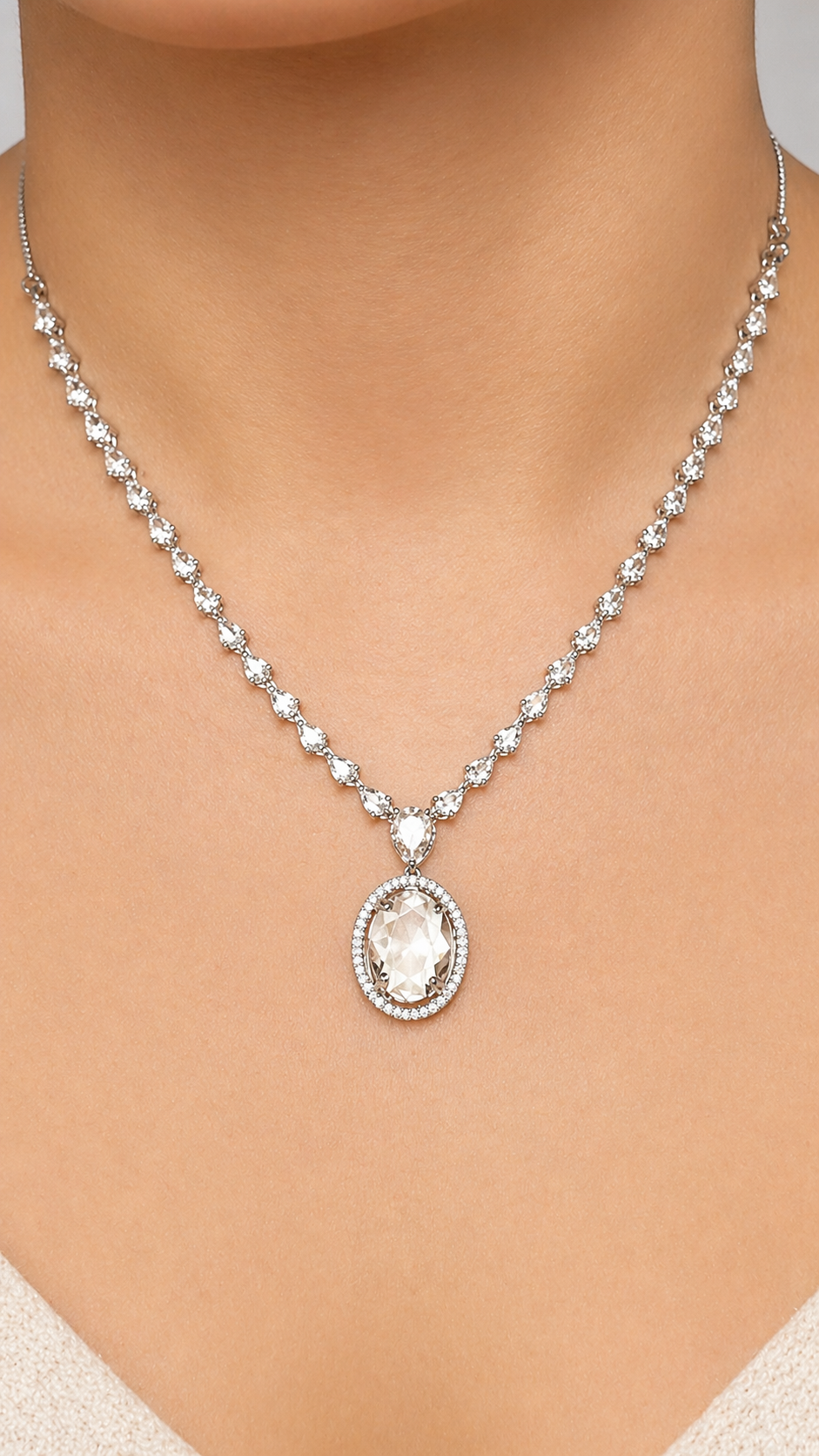 Serelle Crystal Necklace Set